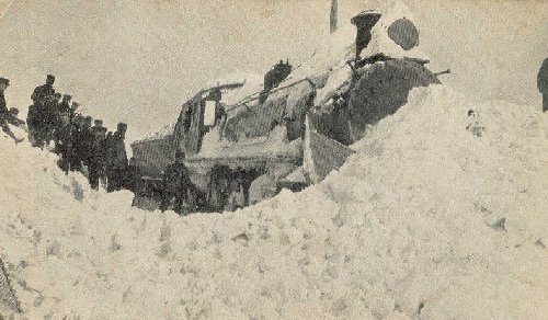 snow1.jpg (46903 bytes)